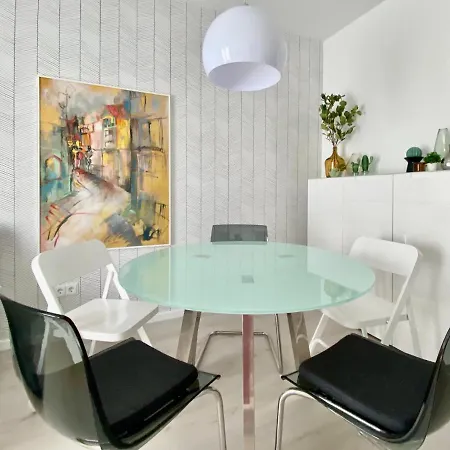 Modernes Apartment, Terrasse Und Garten Am Lilienthalpark Im Suedwesten Berlins Appartement *
